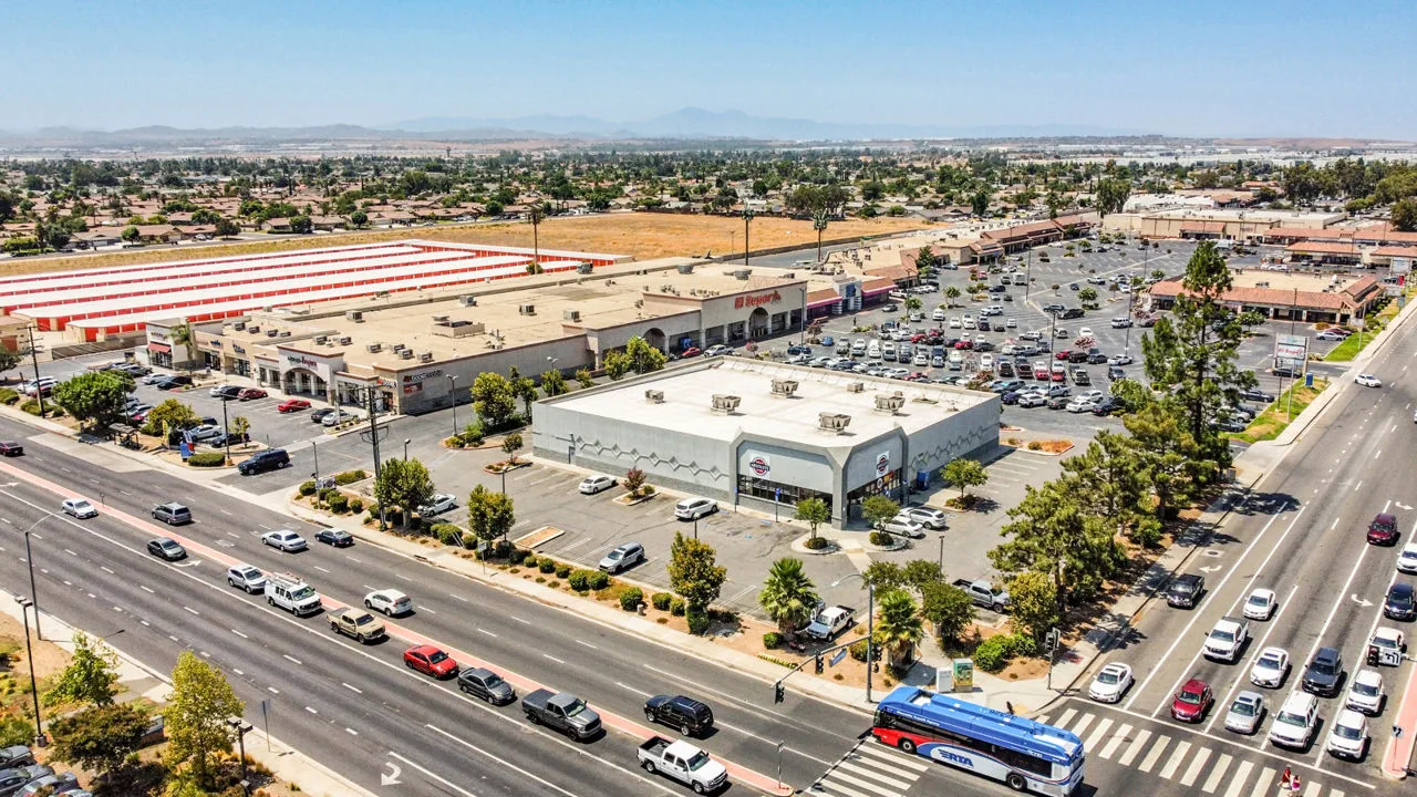 Commercial Roofing in Sunnymead Boulevard Corridor, Moreno Valley, CA Commercial Roofing in Sunnymead Boulevard Corridor, Moreno Valley, CA